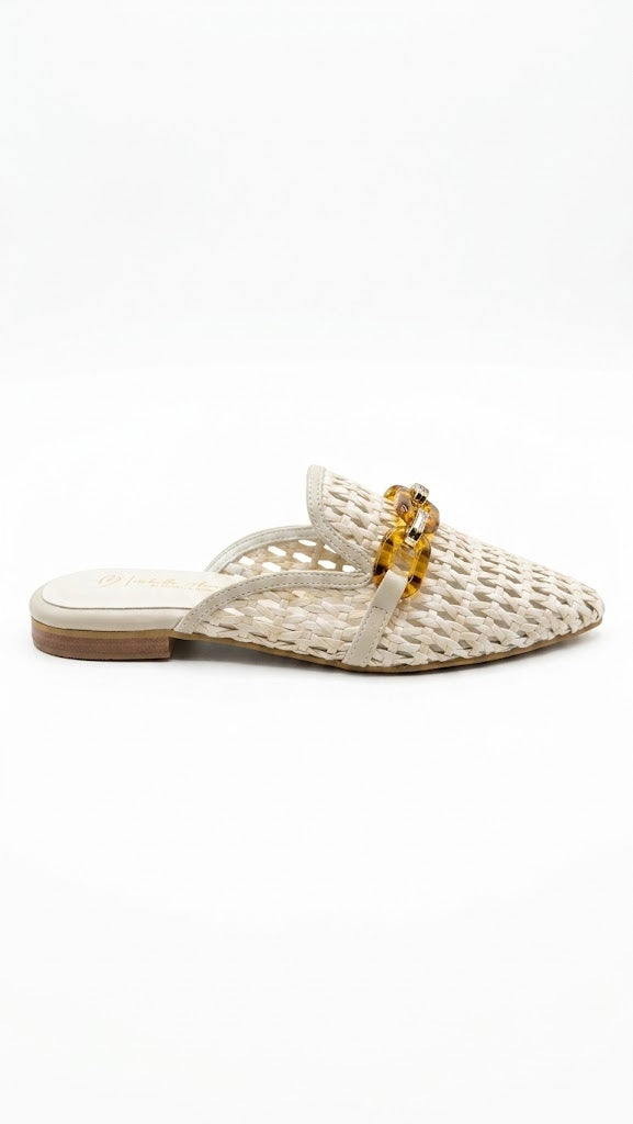 RUTH BEIGE