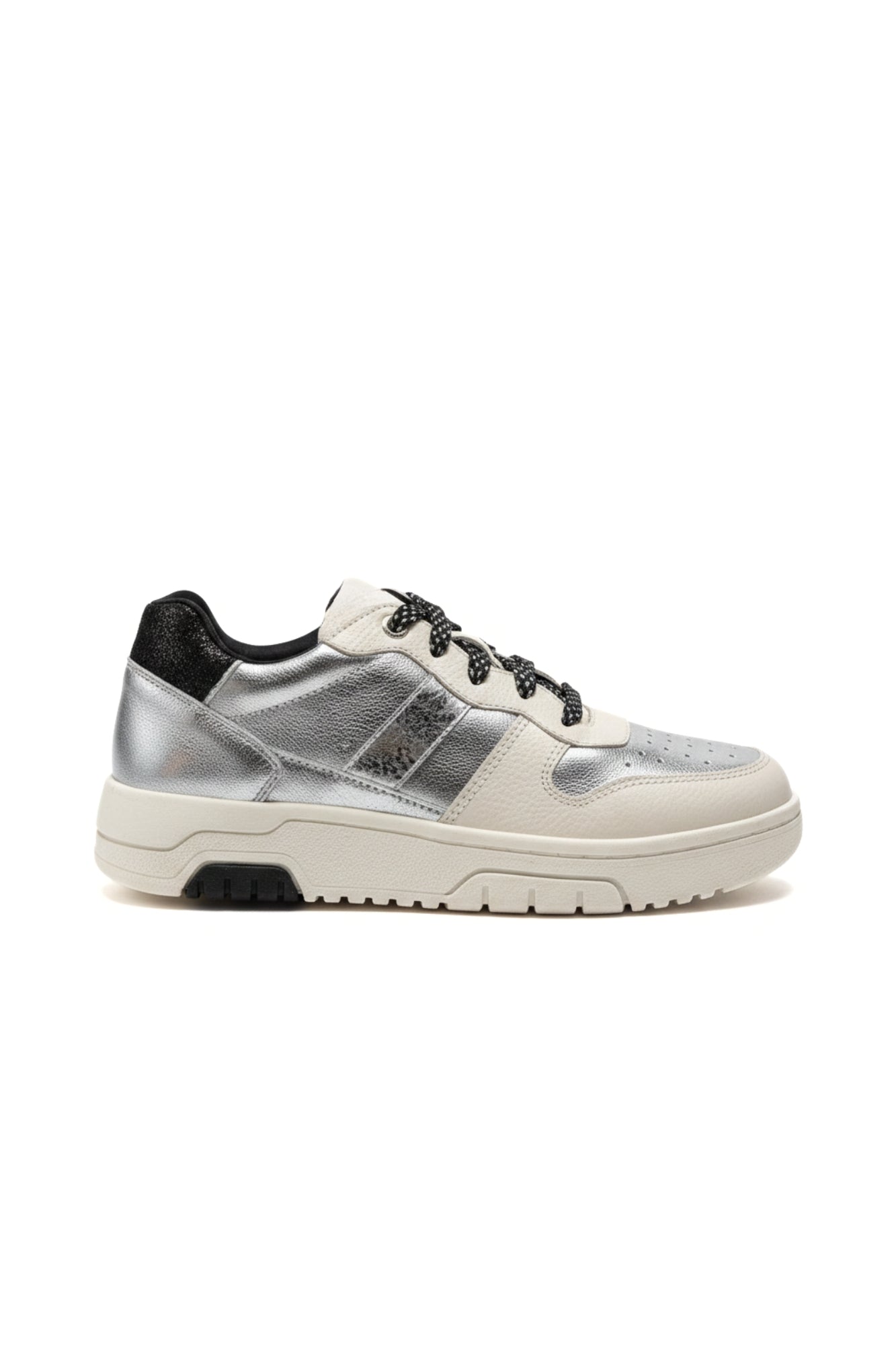 LUCINA SNEAKERS