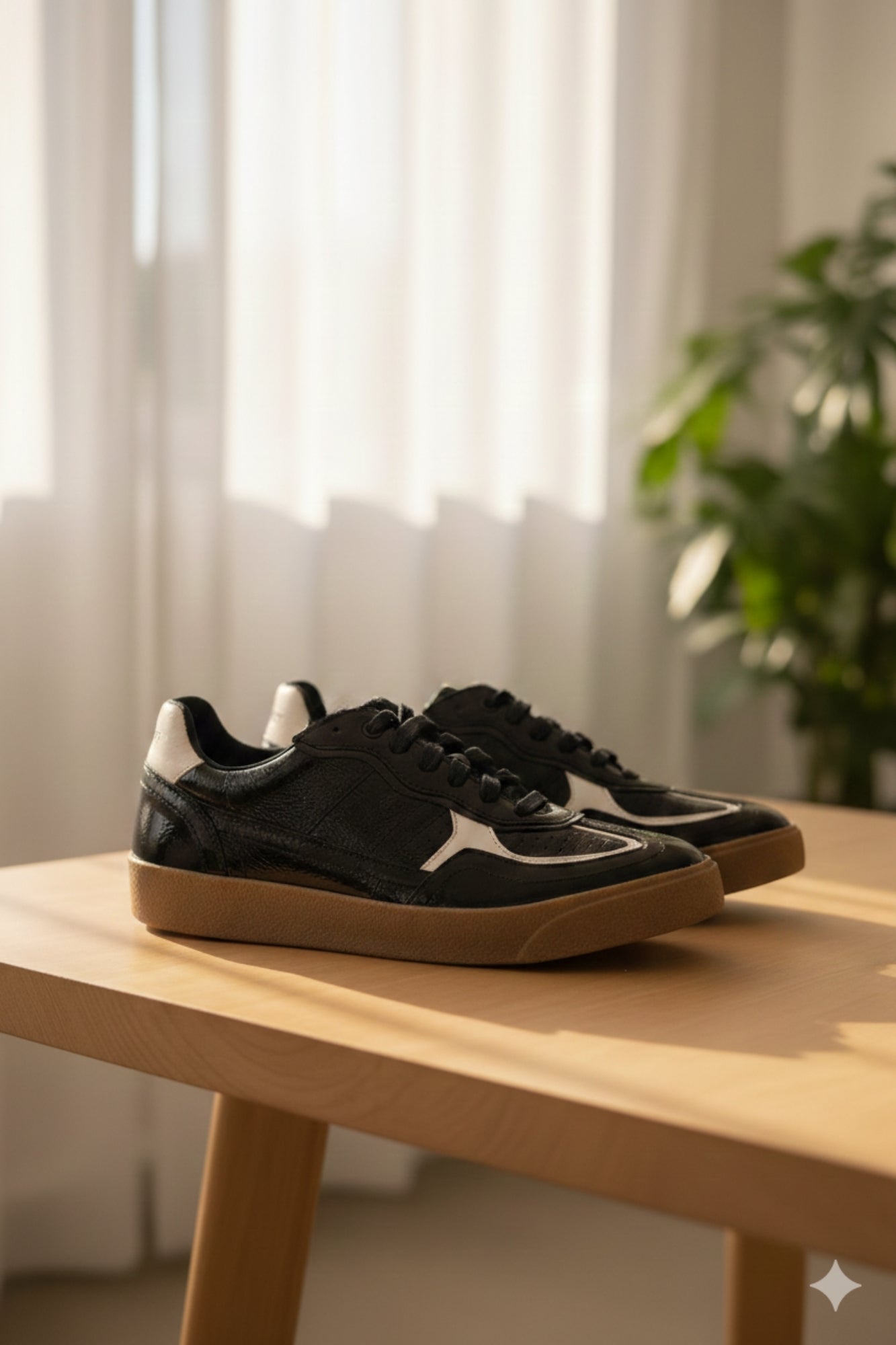 VERA SNEAKERS