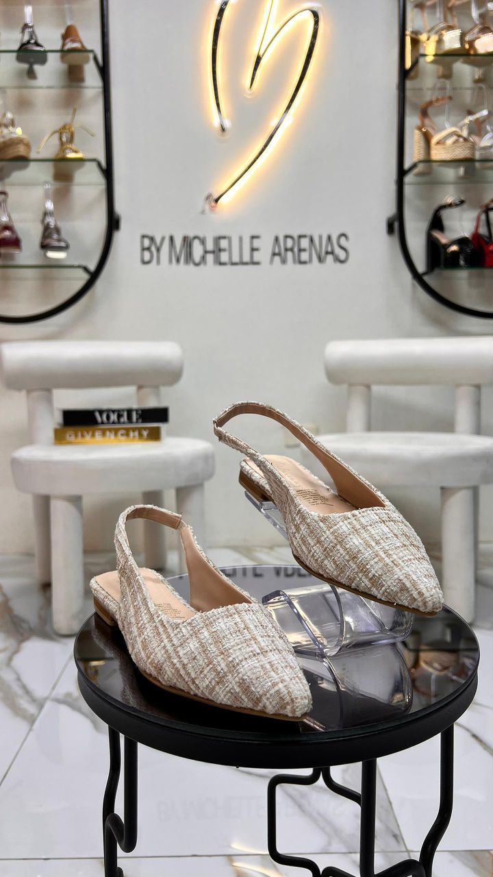 SQUARE FLATS