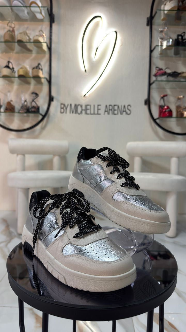 LUCINA SNEAKERS